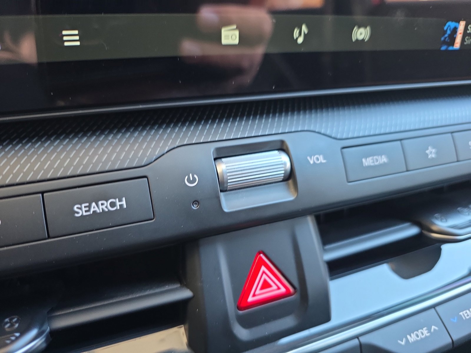 Used 2025 Kia K4 GT-Line w/ GT-Line Sunroof Package image 15