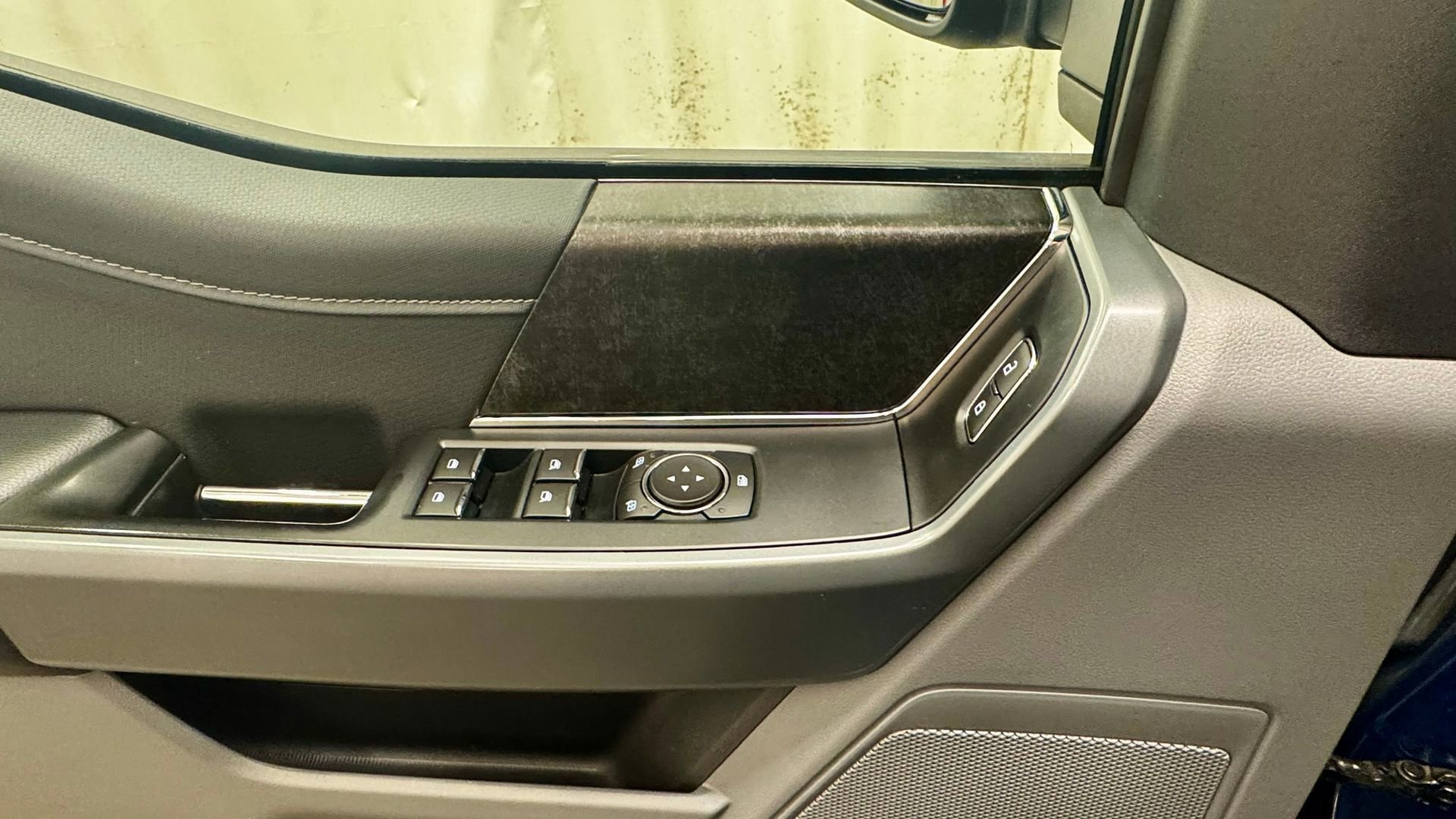 Used 2022 Ford F150 XLT w/ Equipment Group 302A High image 41