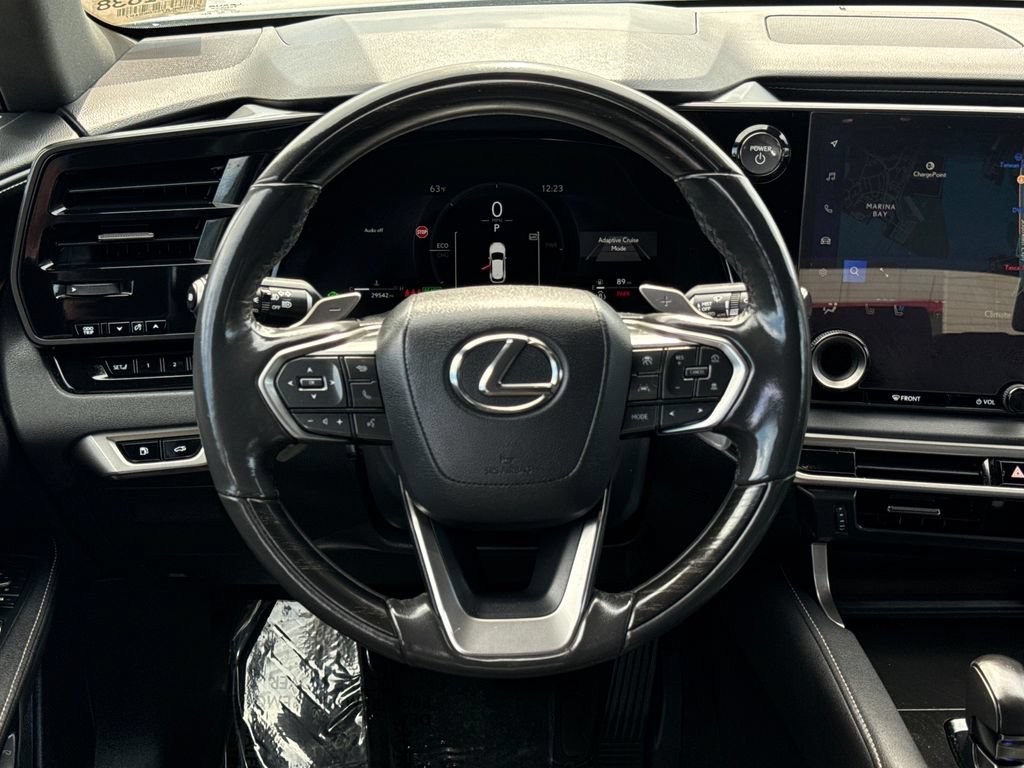 Used 2025 Lexus RX 350h AWD/4WD image 14