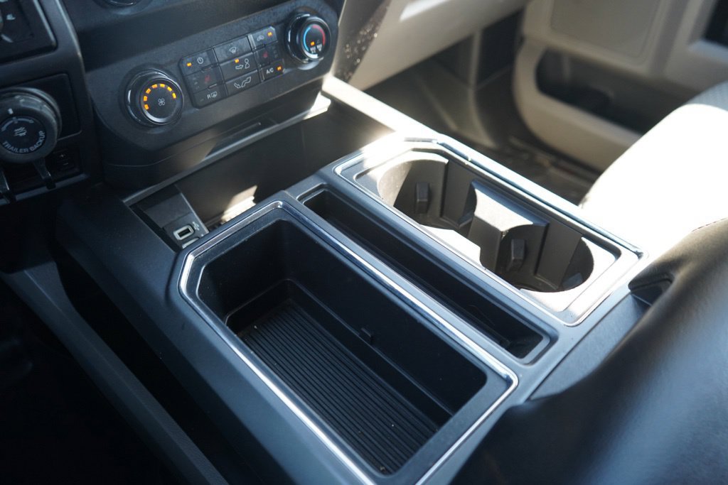 Used 2019 Ford F150 XLT w/ Equipment Group 302A Luxury AWD/4WD image 32