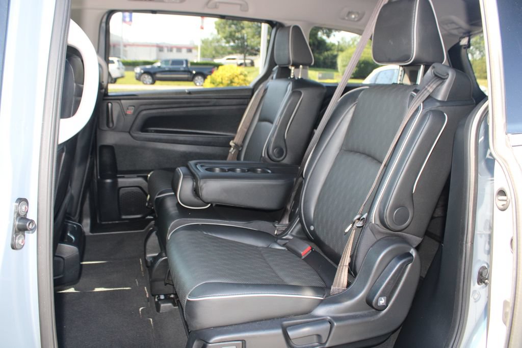Used 2023 Honda Odyssey Elite image 13