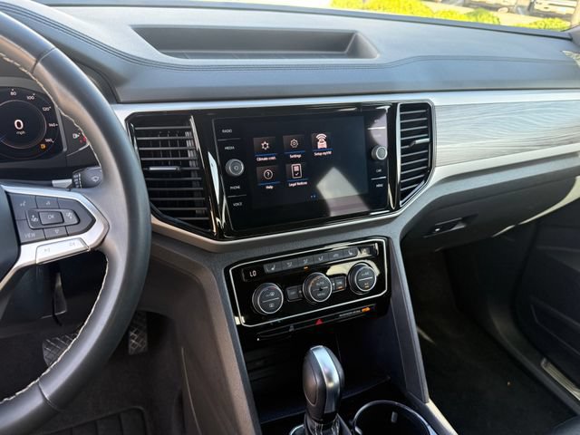 Used 2023 Volkswagen Atlas Cross Sport SE FWD image 19