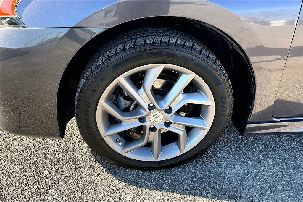 Used 2015 Nissan Sentra SR image 12