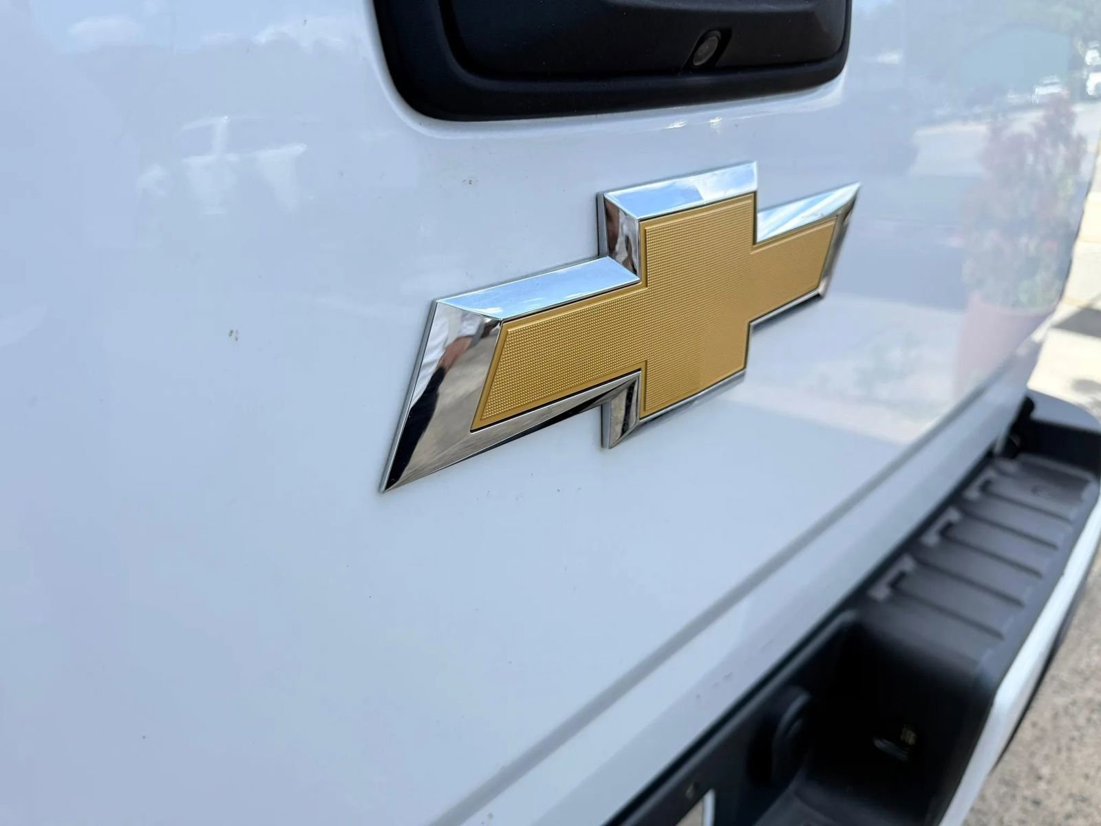 Used 2015 Chevrolet Colorado Z71 AWD/4WD image 11