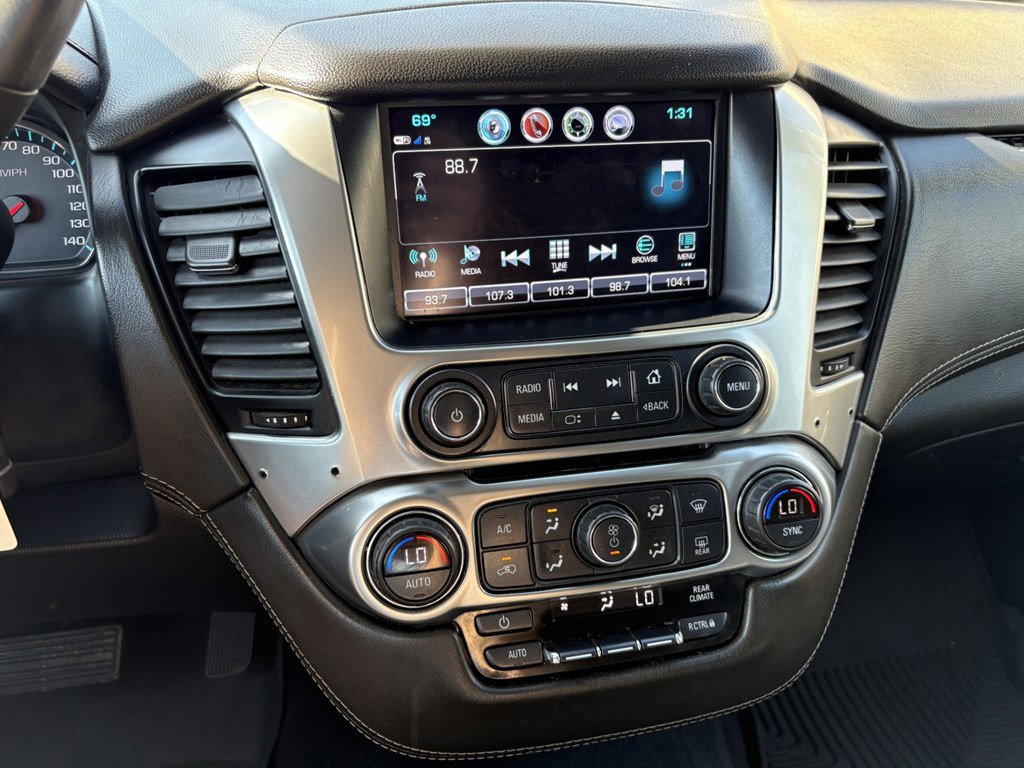 Used 2020 Chevrolet Suburban 4WD w/ Max Trailering Package image 15