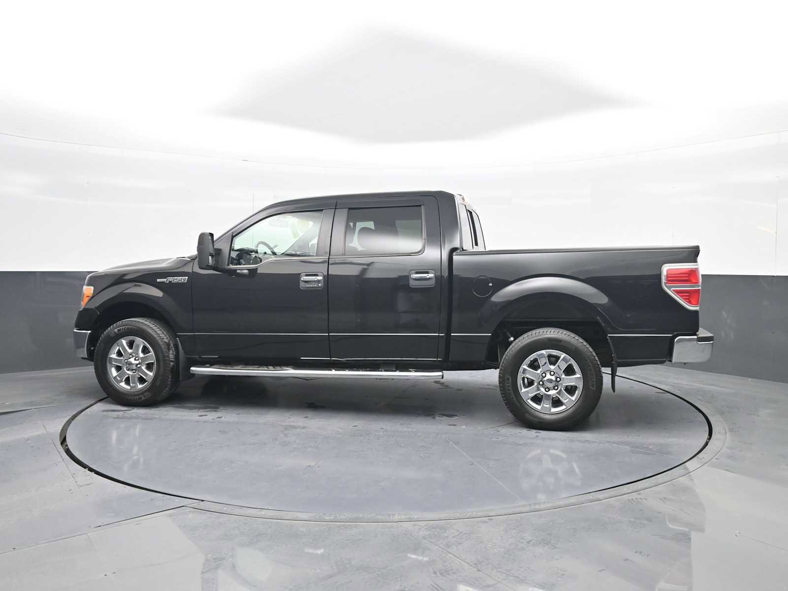Used 2014 Ford F150 XLT w/ Equipment Group 302A Luxury image 5
