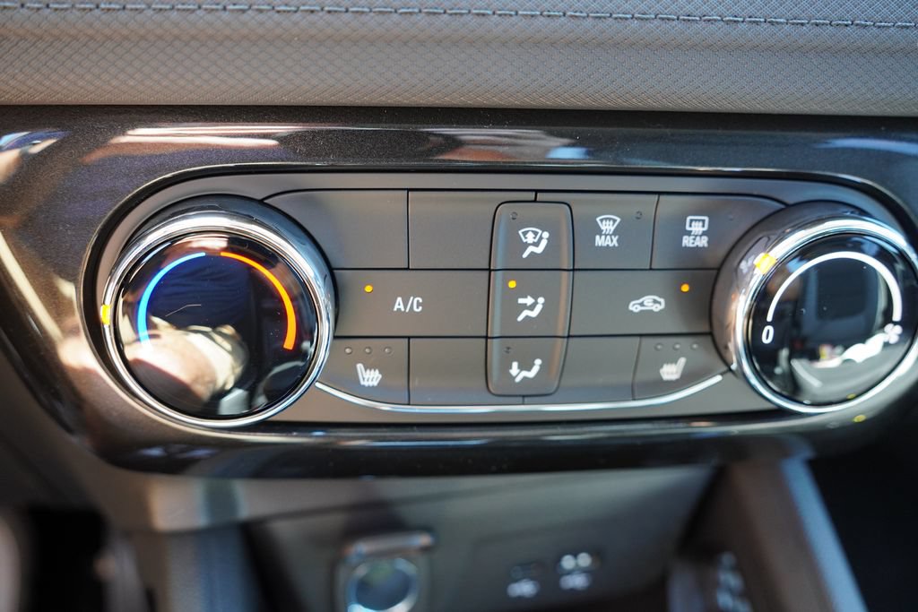 New 2026 Chevrolet TrailBlazer LT w/ Midnight Edition AWD/4WD image 15