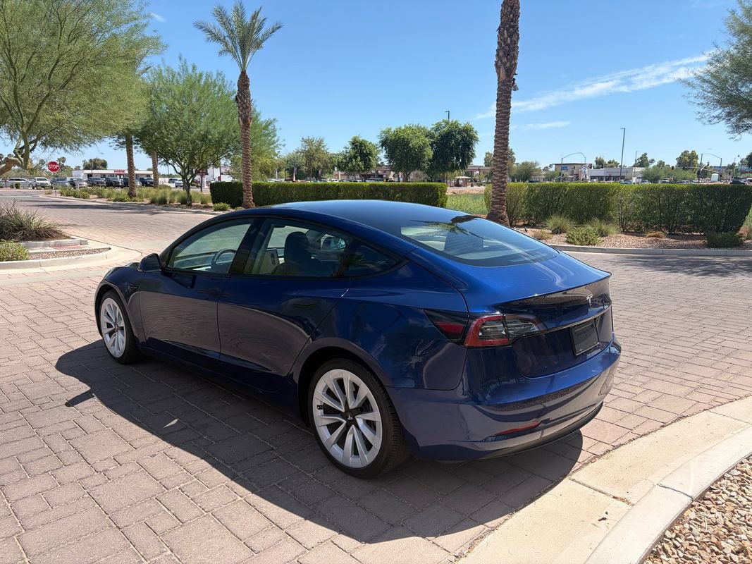 Used 2023 Tesla Model 3 Standard Range RWD image 4