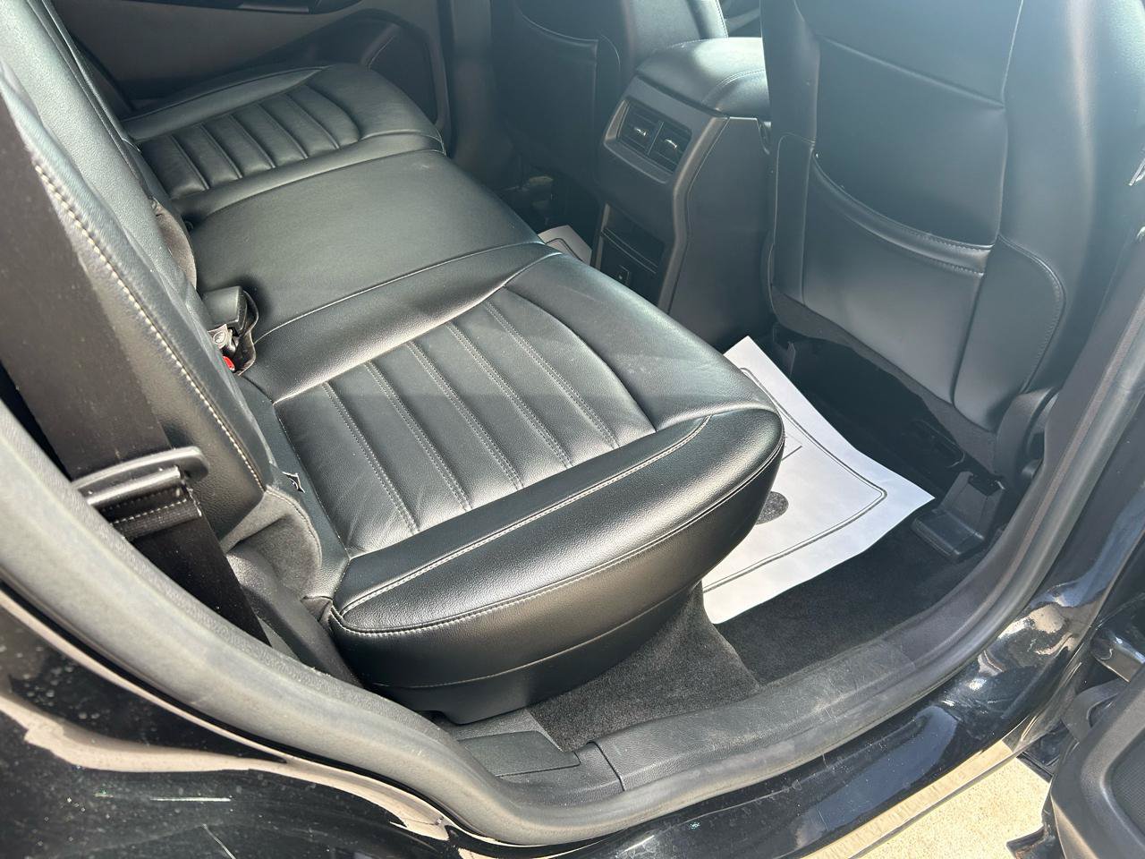 Used 2015 Ford Edge SEL w/ Canadian Comfort Package AWD/4WD image 11