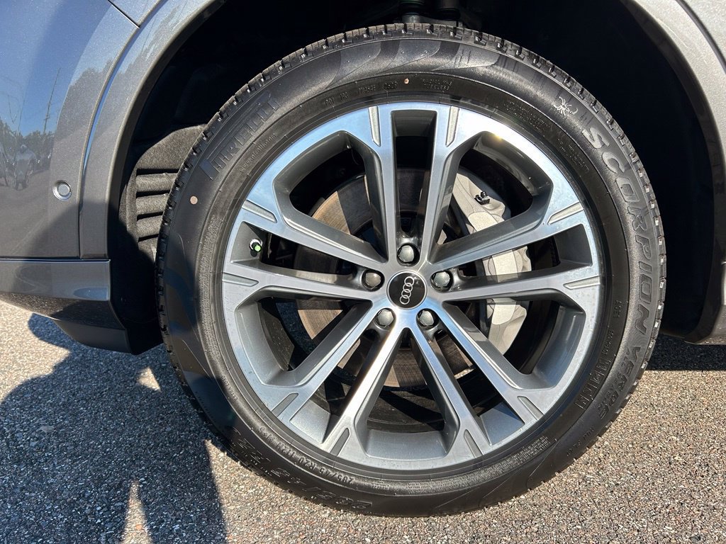 New 2026 Audi Q7 2.0T Premium Plus AWD/4WD image 40