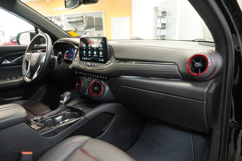 Used 2023 Chevrolet Blazer RS w/ Enhanced Convenience Package AWD/4WD image 39