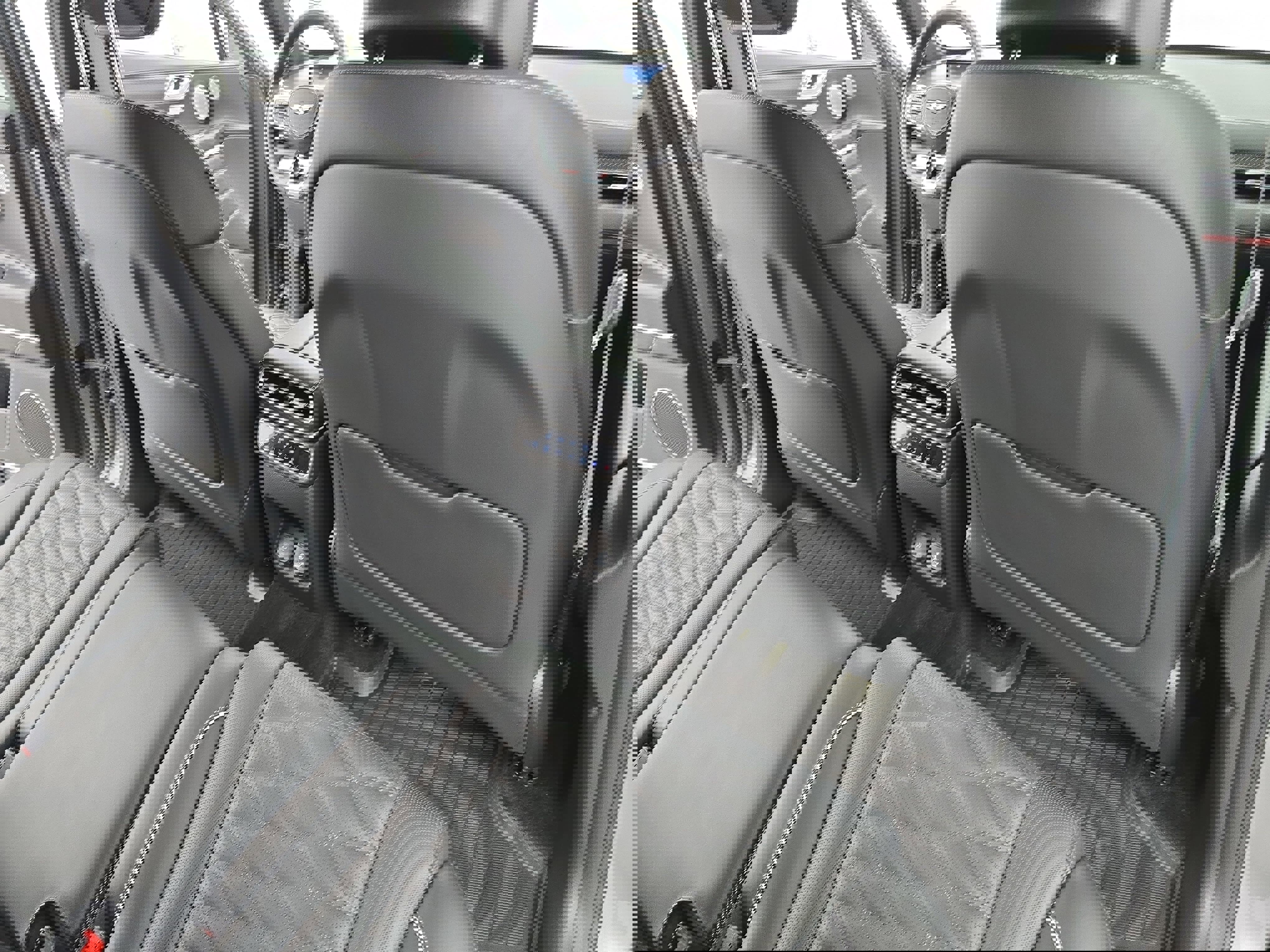 Used 2025 Genesis GV80 3.5T e-SC image 11