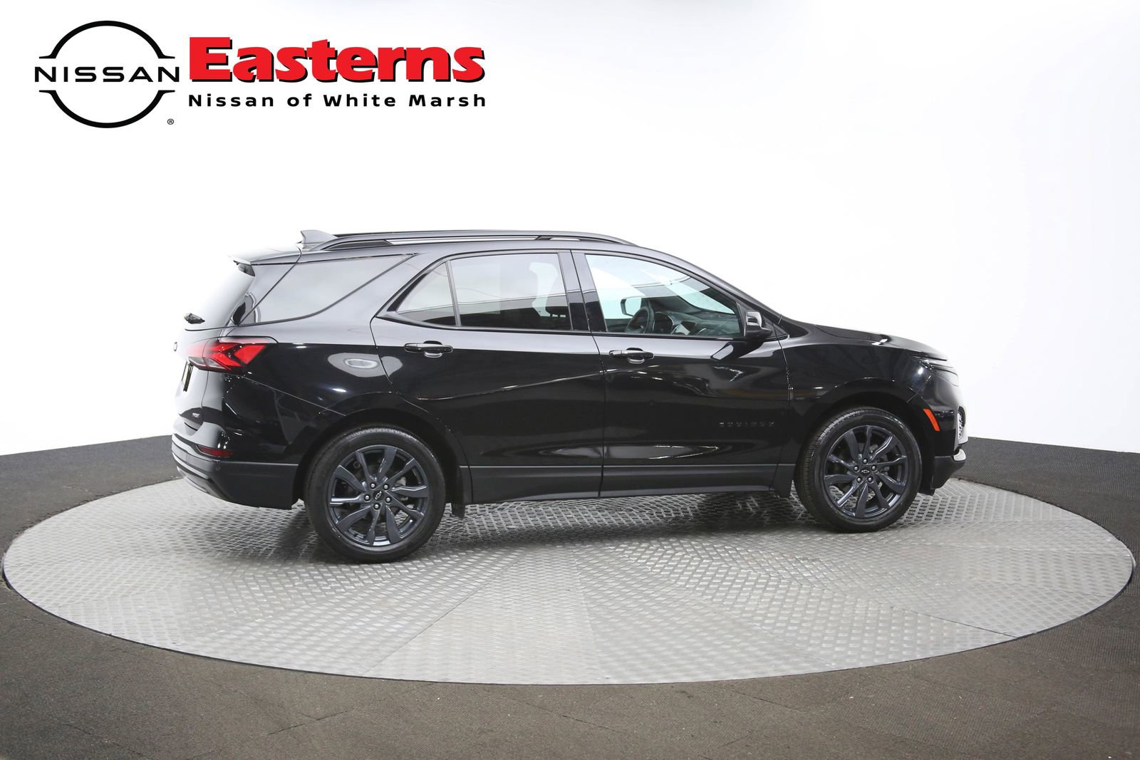Used 2024 Chevrolet Equinox RS image 42