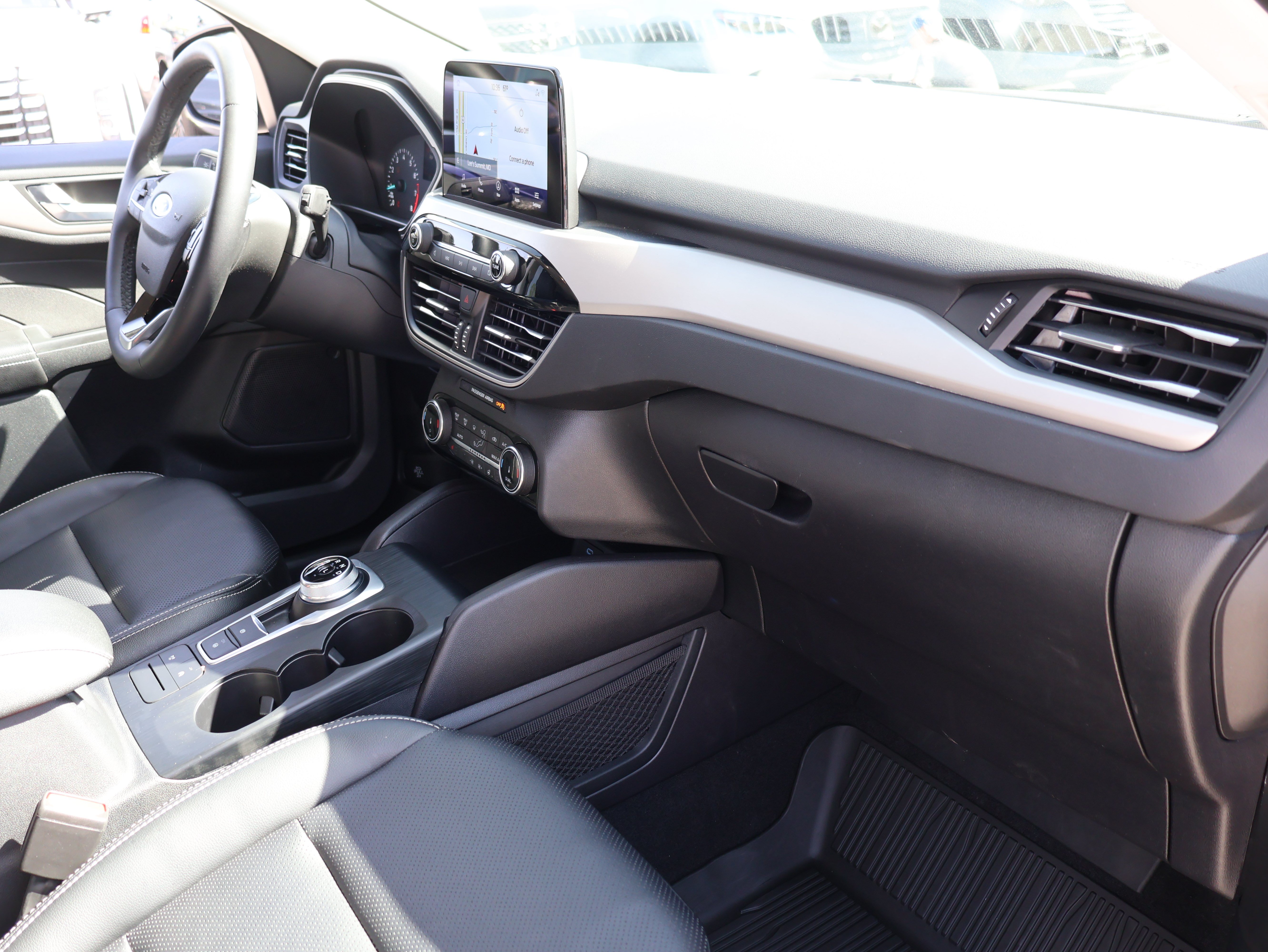 Used 2022 Ford Escape SEL AWD/4WD image 9