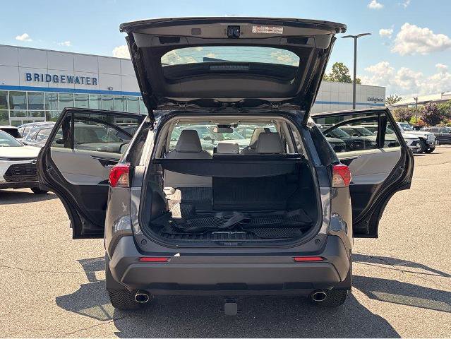 Used 2022 Toyota RAV4 XLE Premium AWD/4WD image 13