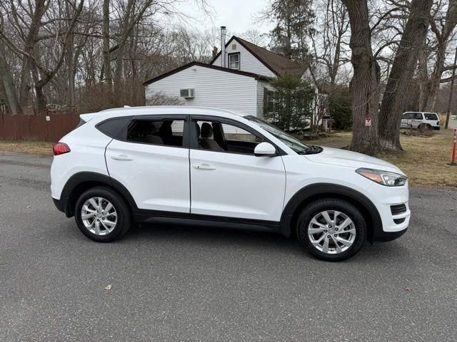 Used 2020 Hyundai Tucson Value w/ Winter Weather Package image 9