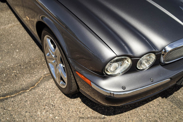Used 2006 Jaguar XJ8 RWD image 83