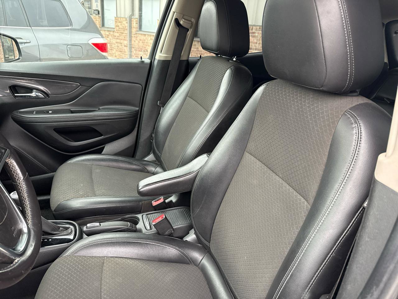 Used 2019 Buick Encore Preferred FWD image 32