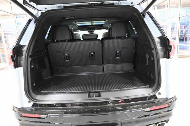 New 2026 GMC Acadia Denali Ultimate w/ LPO, Floor Liner Package image 32
