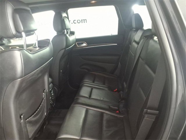 Used 2015 Jeep Grand Cherokee Overland w/ Advanced Technology Group image 9