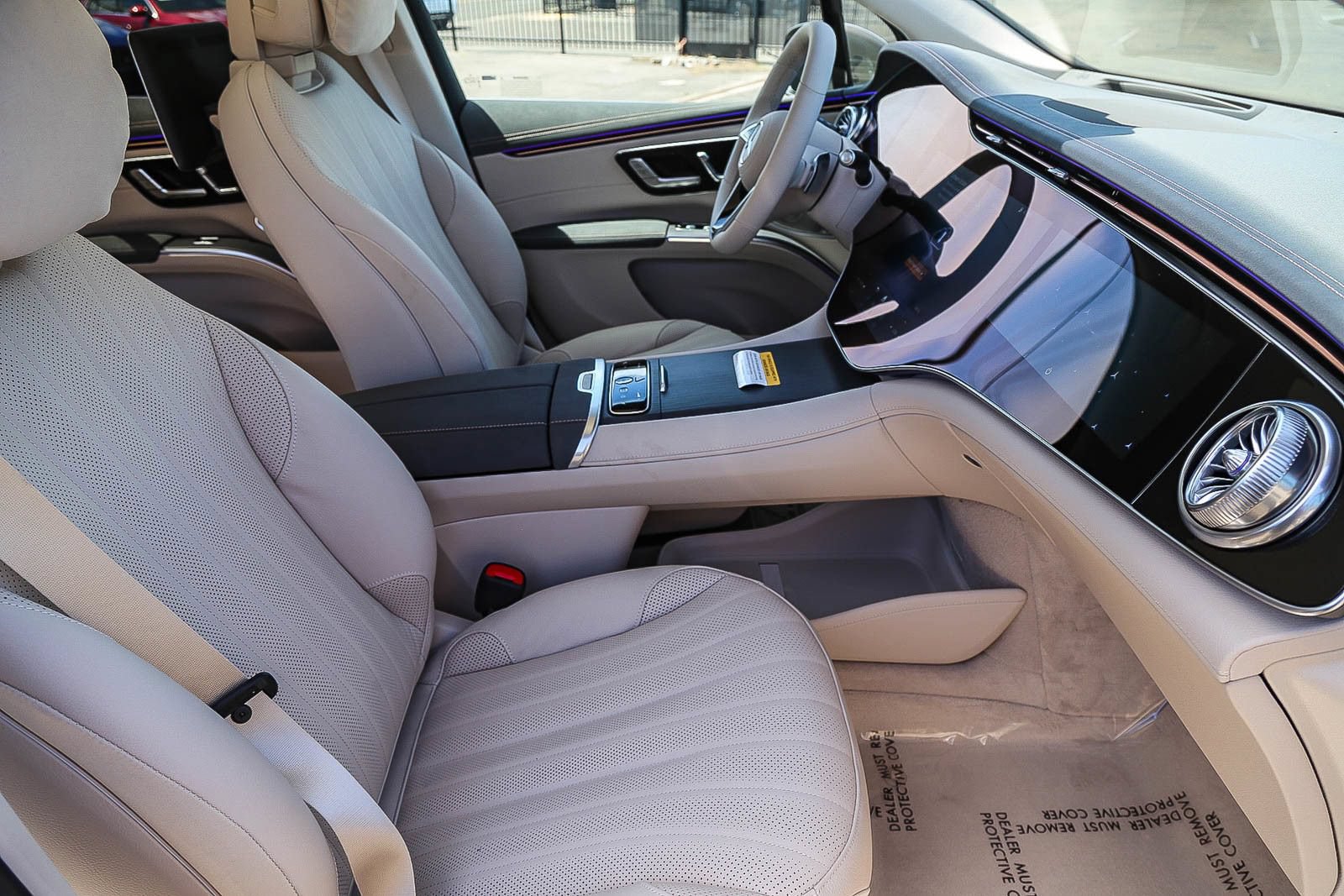 New 2026 Mercedes-Benz EQS 400 4MATIC SUV image 15