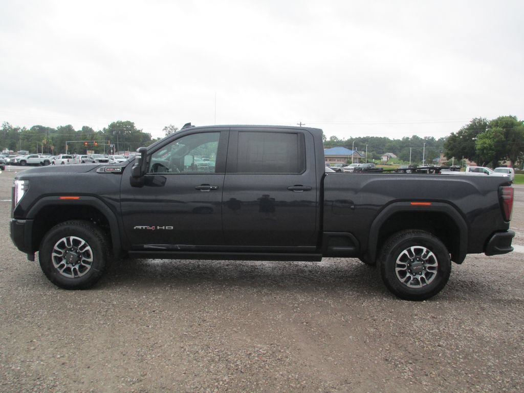 New 2026 GMC Sierra 2500 AT4 w/ AT4 Premium Plus Package AWD/4WD image 9