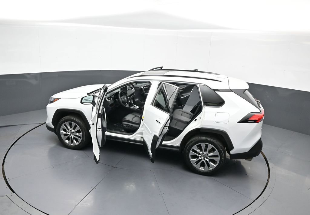 Used 2023 Toyota RAV4 Limited AWD/4WD image 45