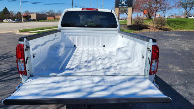 Used 2014 Nissan Frontier S RWD image 13