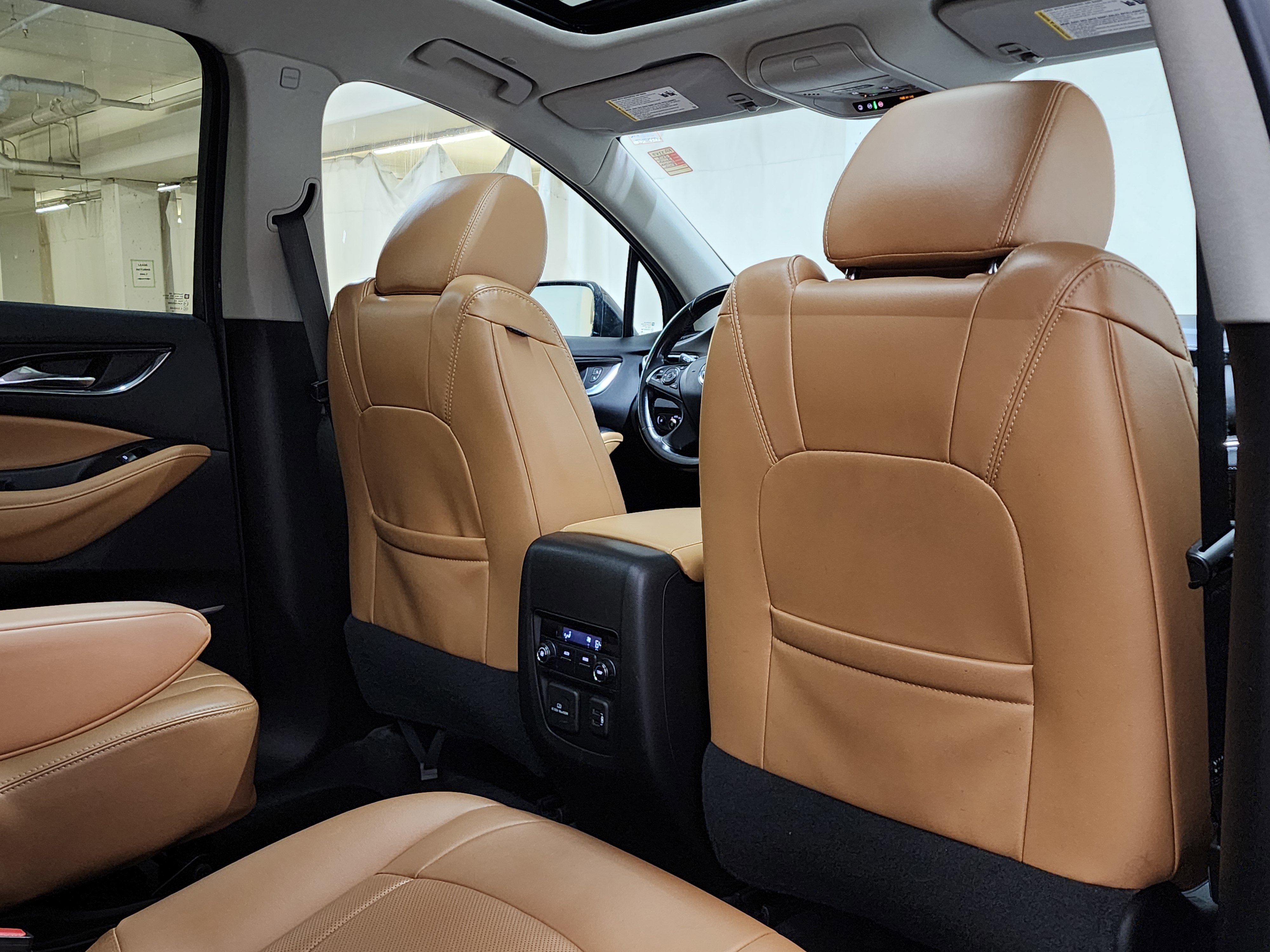 Used 2019 Buick Enclave Essence image 20