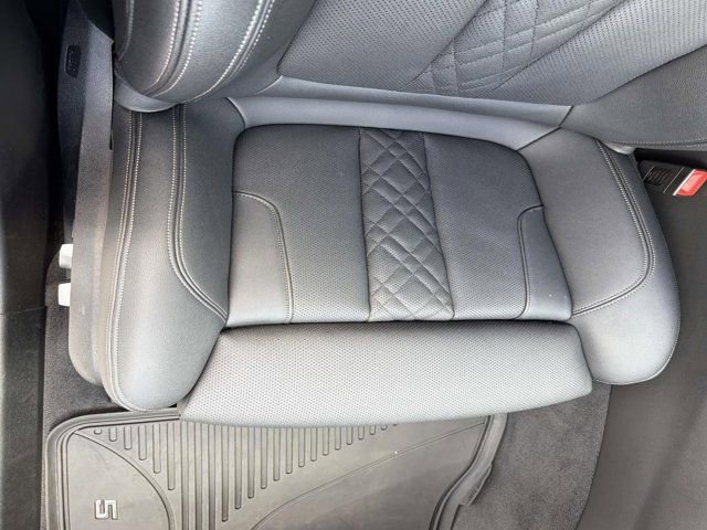 Used 2022 BMW 530i w/ M Sport Package image 16