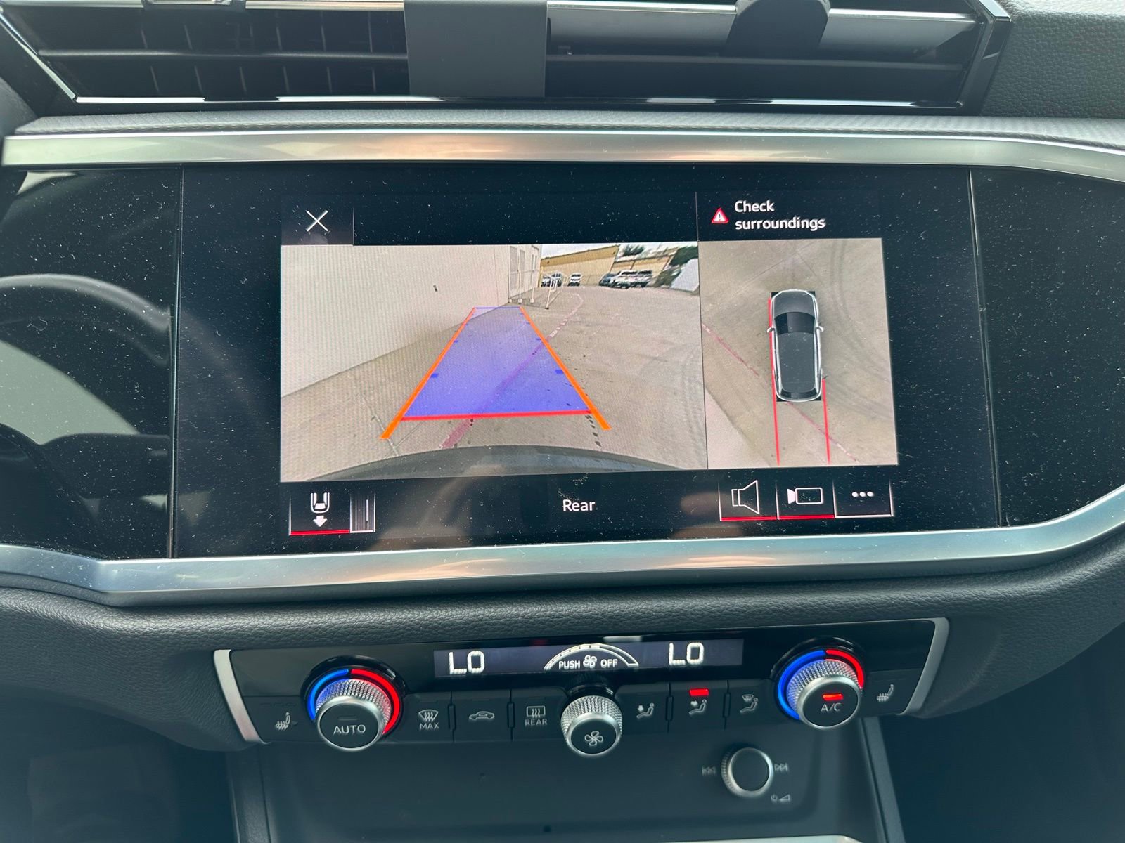 Used 2022 Audi Q3 2.0T Premium Plus w/ Premium Plus Package AWD/4WD image 8