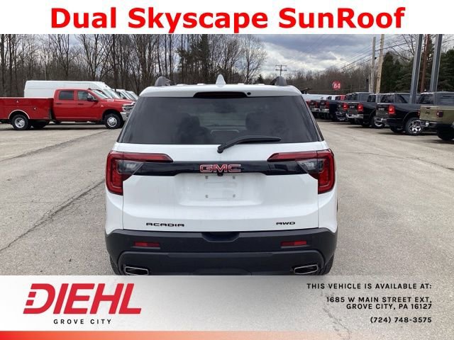 Used 2023 GMC Acadia SLT w/ Elevation Edition image 6