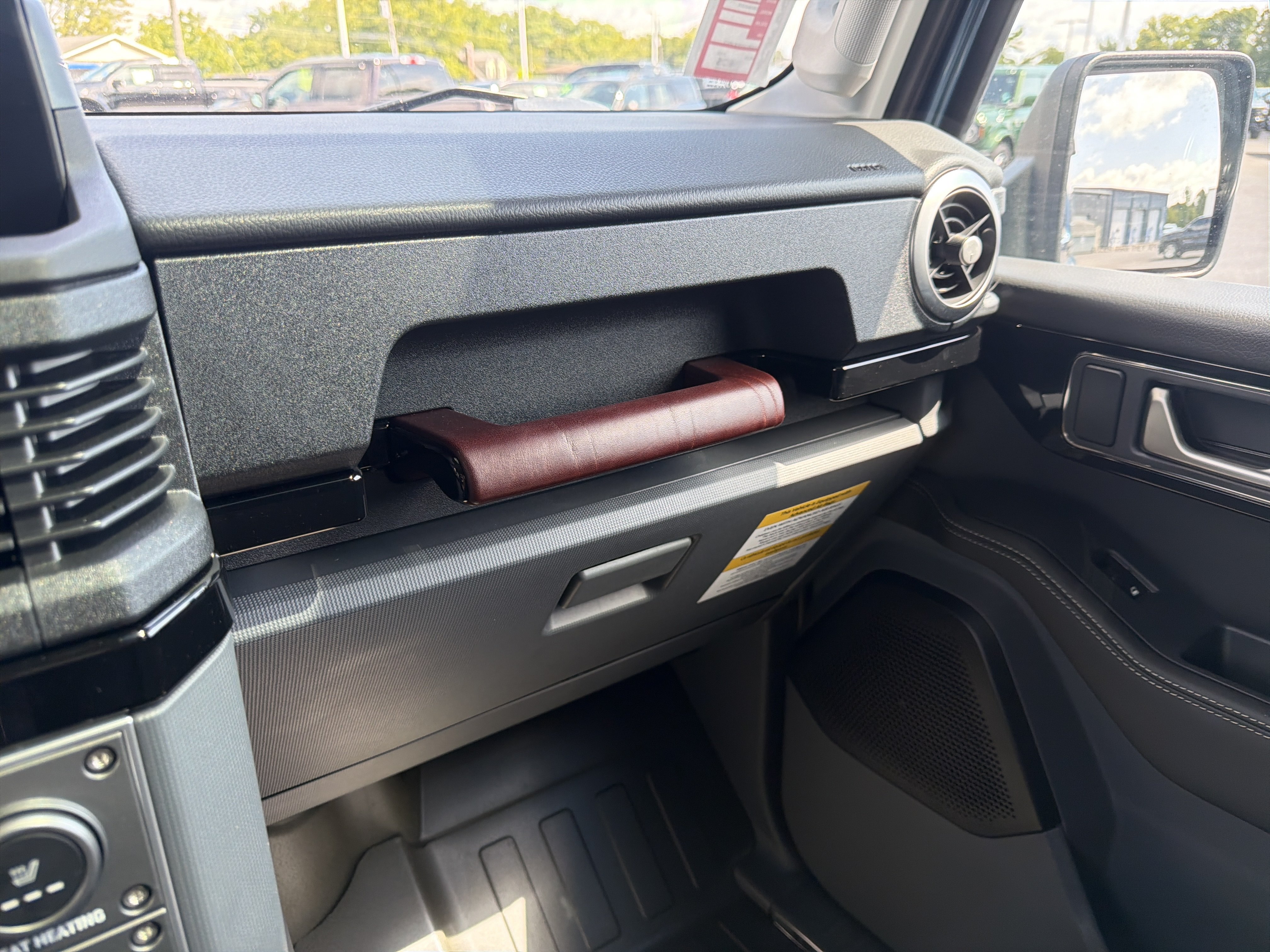 Used 2025 INEOS Grenadier Station Wagon AWD/4WD image 33