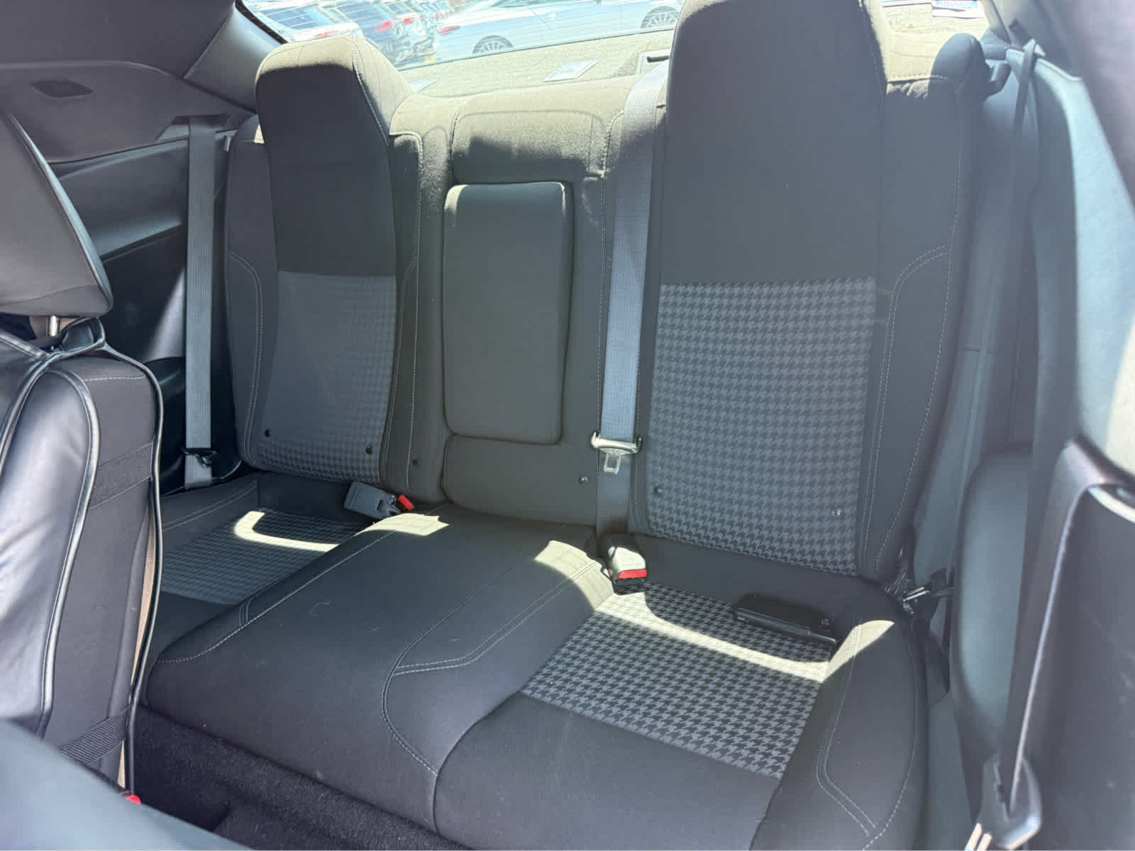 Used 2022 Dodge Challenger SXT RWD image 15