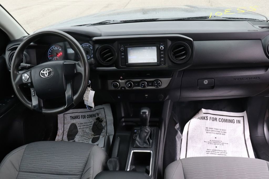 Used 2017 Toyota Tacoma SR image 12