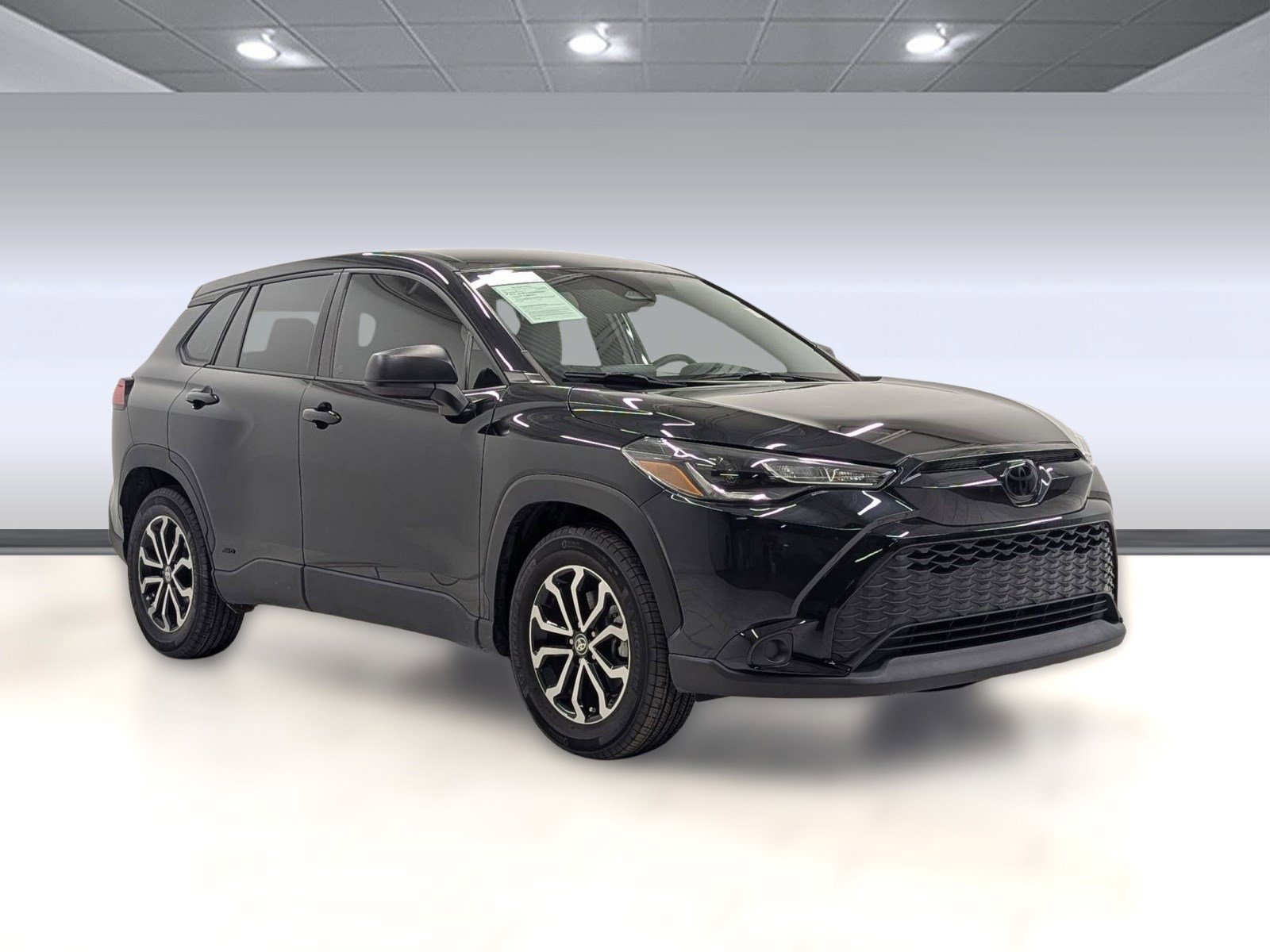 Used 2023 Toyota Corolla Cross S image 6