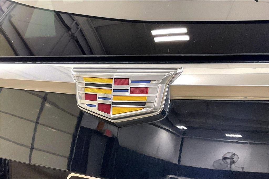 Used 2017 Cadillac Escalade Premium Luxury image 43