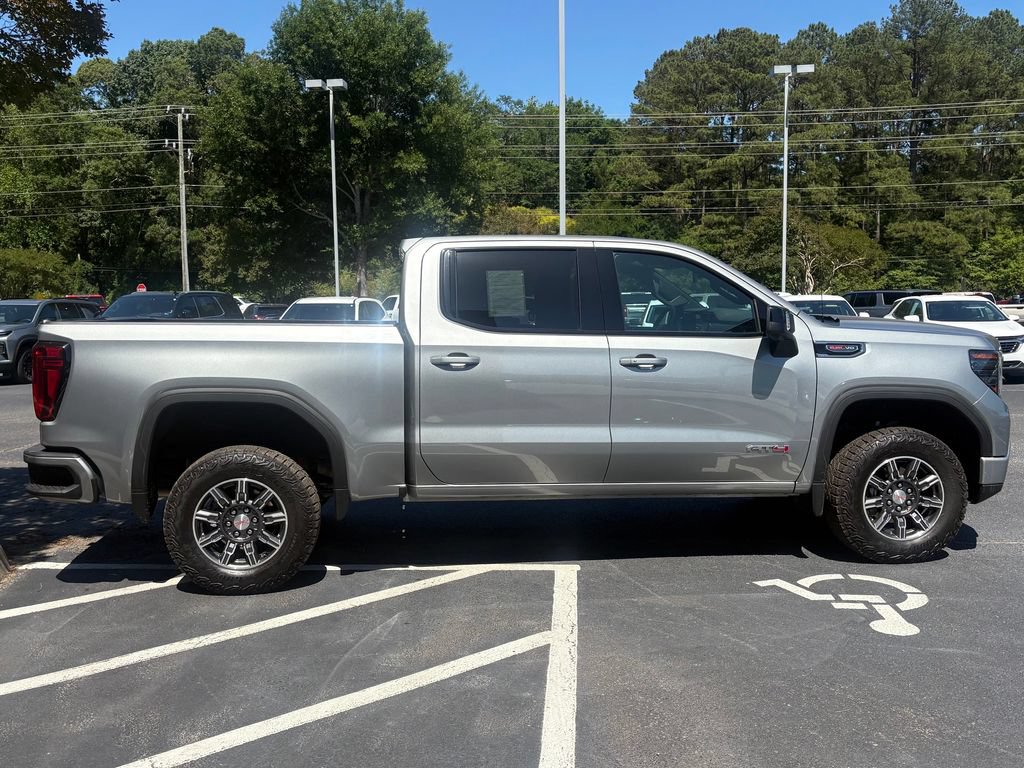 Used 2025 GMC Sierra 1500 AT4 AWD/4WD image 4