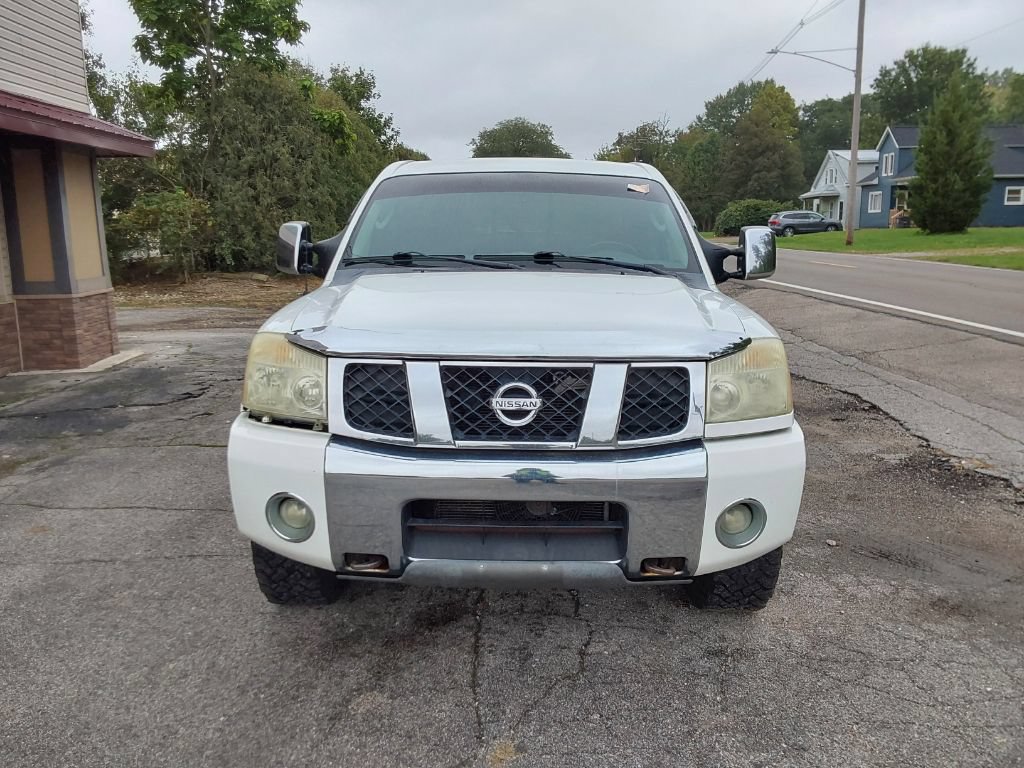 Used 2006 Nissan Titan SE AWD/4WD image 3