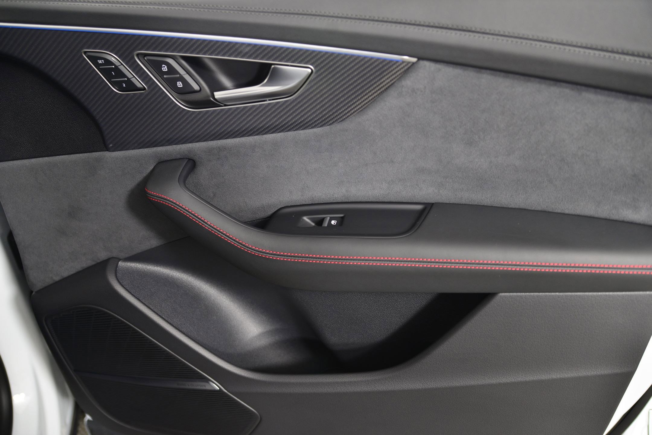 New 2026 Audi SQ8 Prestige image 9