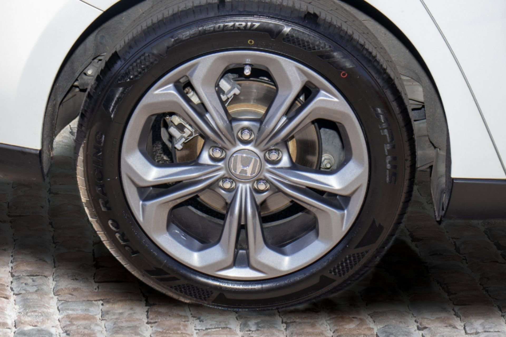 Certified 2024 Honda Accord EX image 37