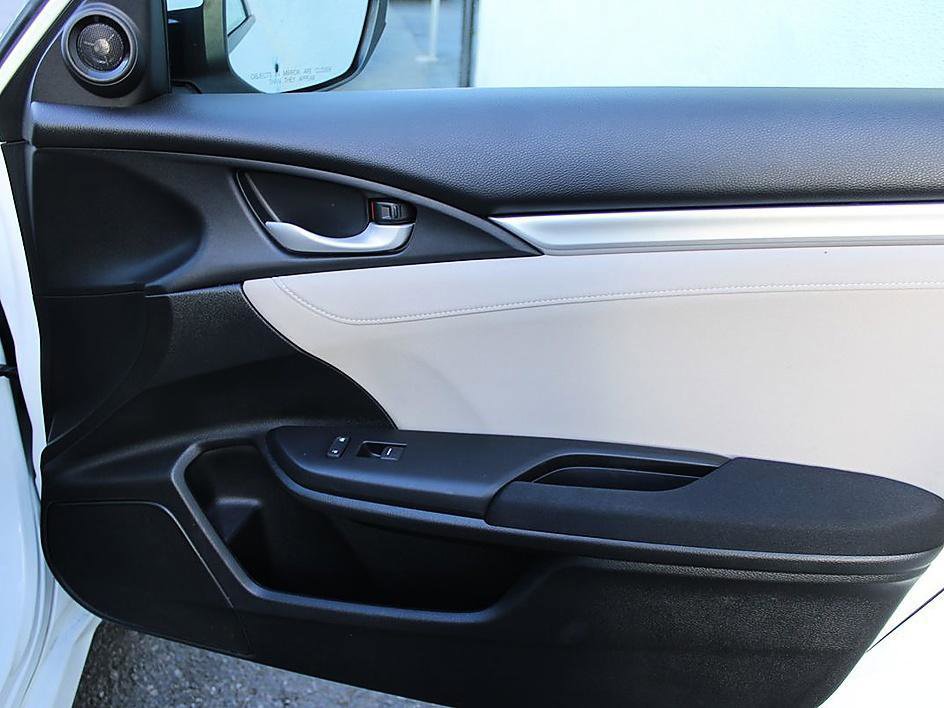 Used 2017 Honda Civic EX image 19