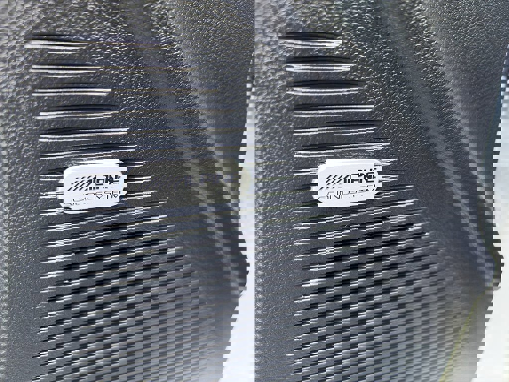 Used 2022 Dodge Challenger GT w/ Plus Package image 7