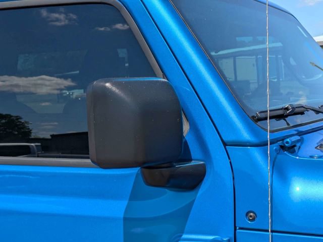 Used 2022 Jeep Wrangler Sport image 12