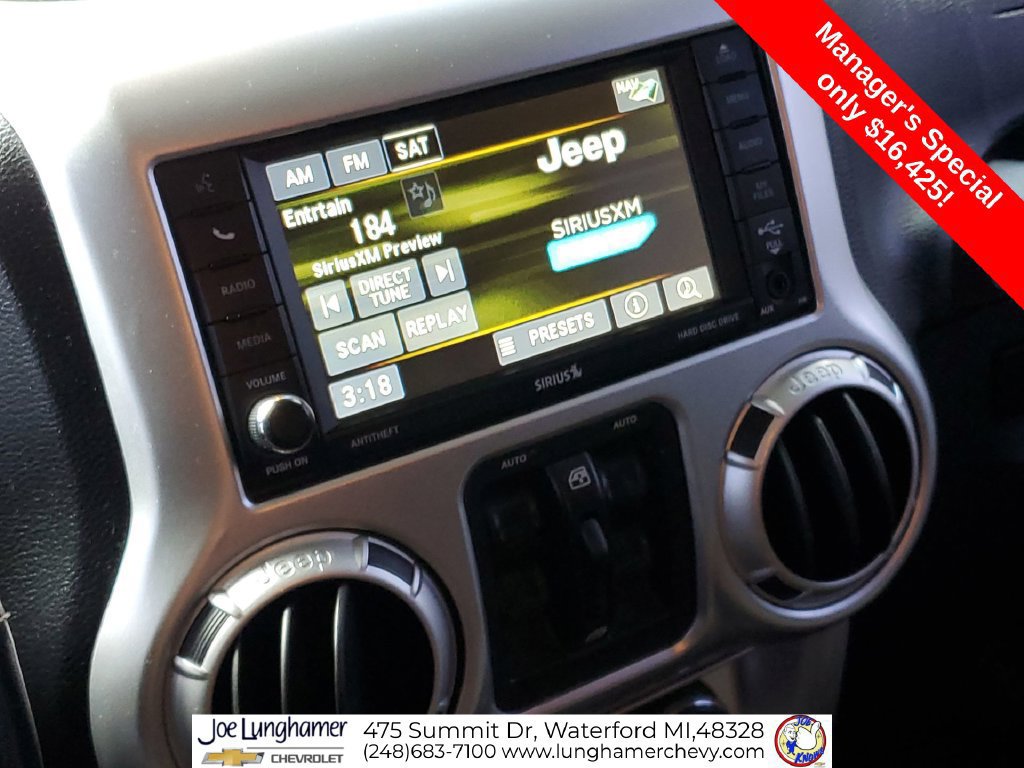 Used 2015 Jeep Wrangler Unlimited Sahara w/ Dual Top Group AWD/4WD image 15