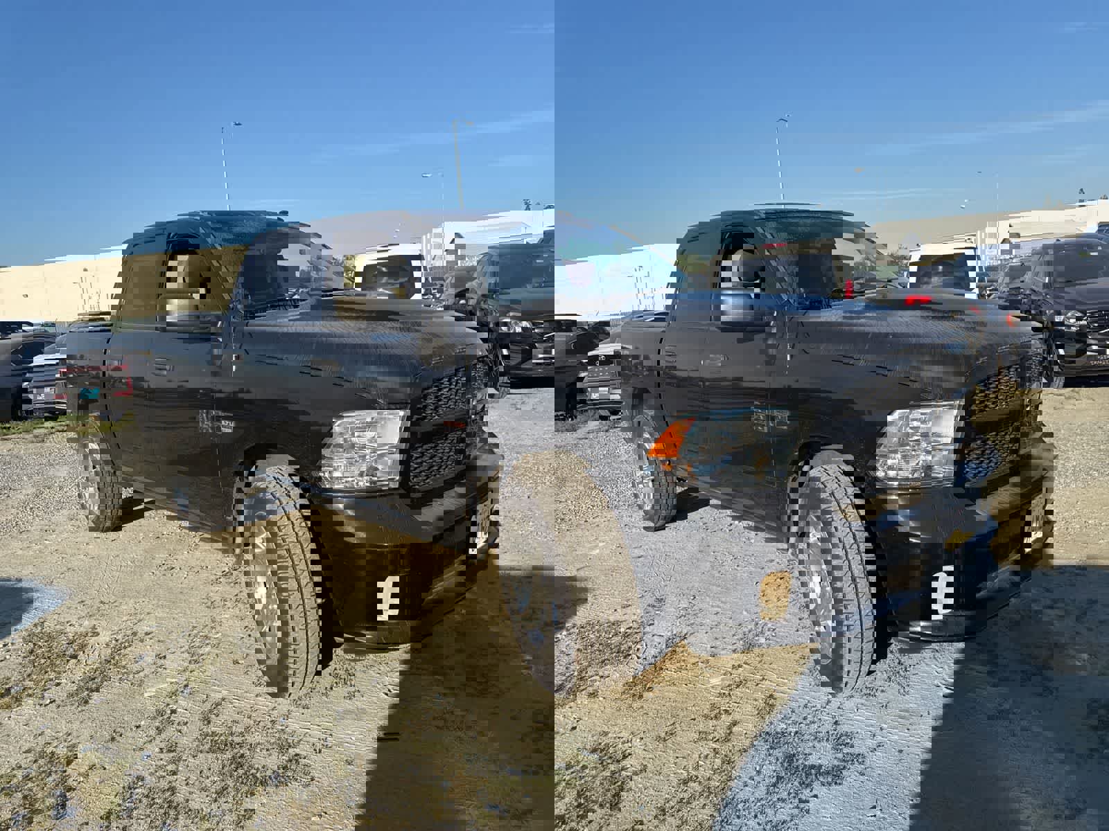 Used 2018 RAM 1500 Express w/ Express Value Package image 3