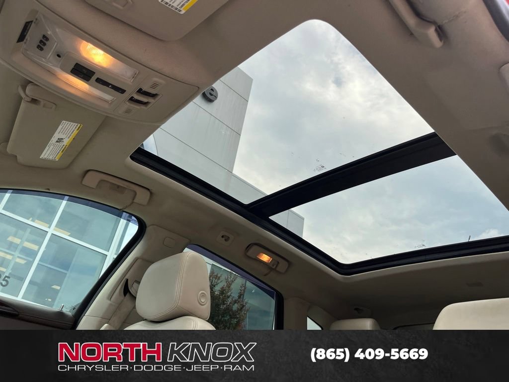 Used 2013 Cadillac SRX Performance AWD/4WD image 10
