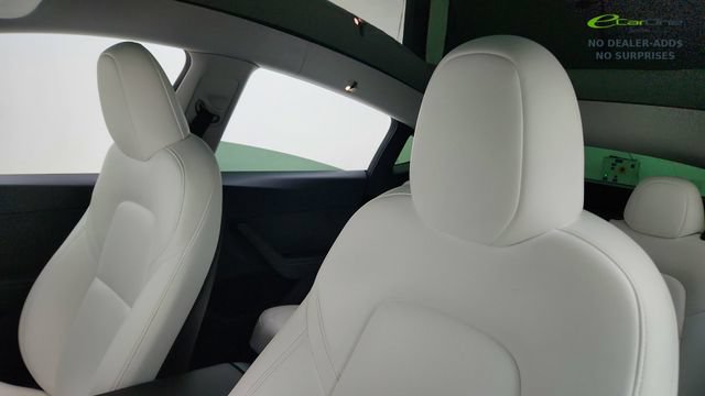 Used 2025 Tesla Model Y Performance AWD/4WD image 32