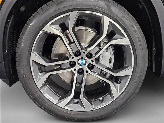 Used 2026 BMW X5 xDrive40i AWD/4WD image 16