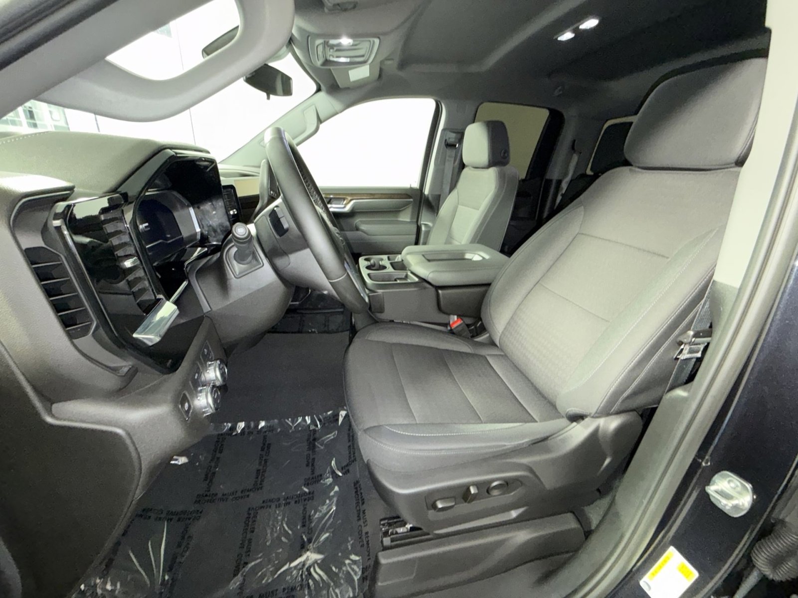 Used 2025 GMC Sierra 1500 Elevation image 13